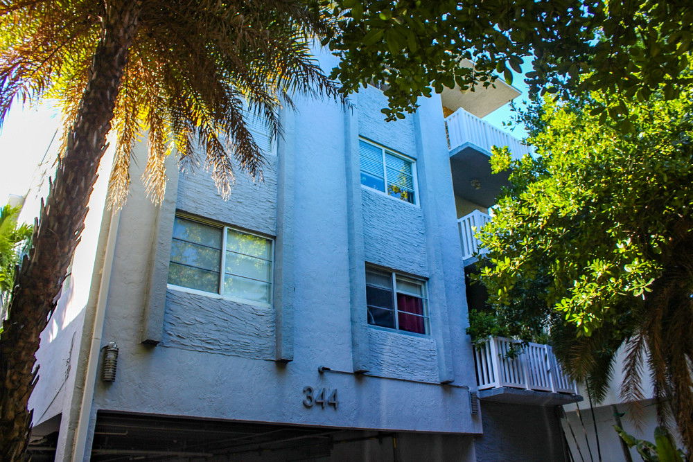 344 Meridian Ave Condo photo 2